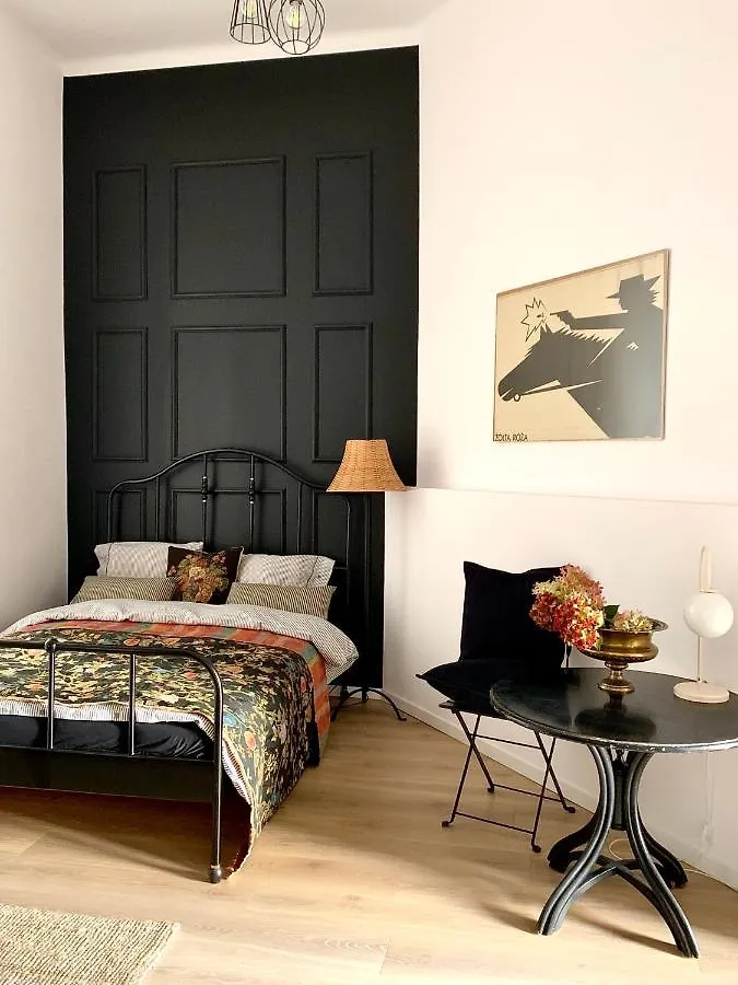 Black Velvet Apartment Krakow